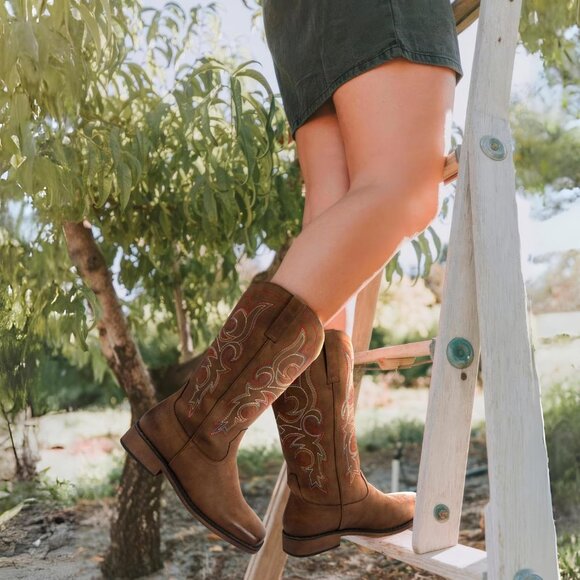 Brown Women's Wide Width Cowboy Boots Square Toe Mid Calf Western Cowgirl Boots - Picture 6 of 8
